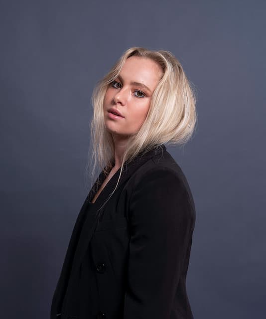 Mylene artist profile image