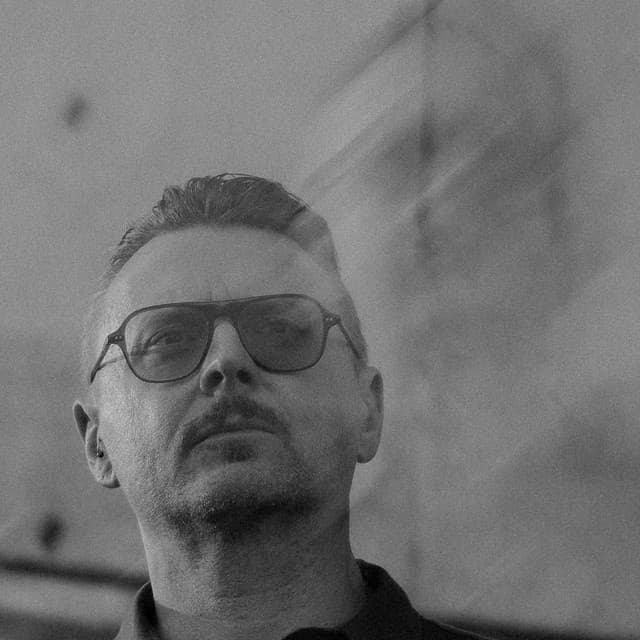 Rhys Fulber artist profile image