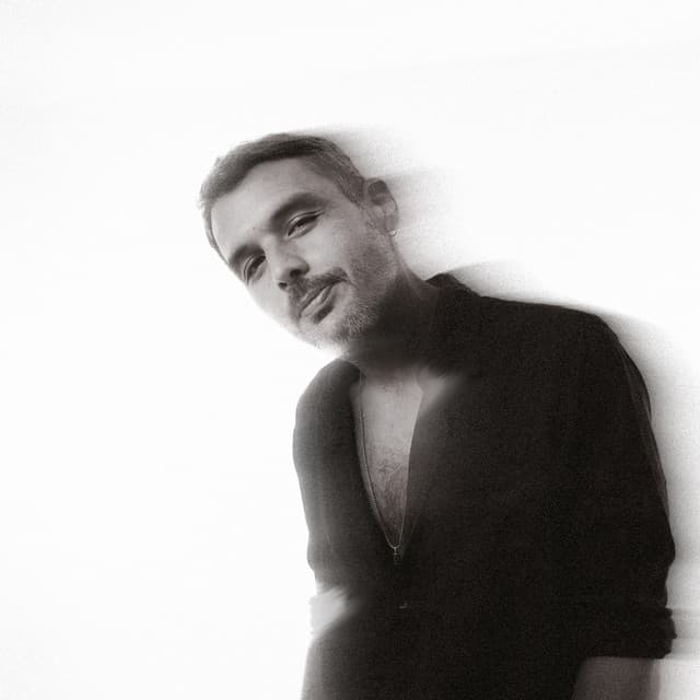 Facundo Mohrr artist profile image