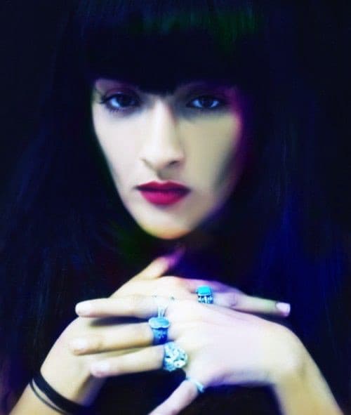Hindi Zahra artist profile image