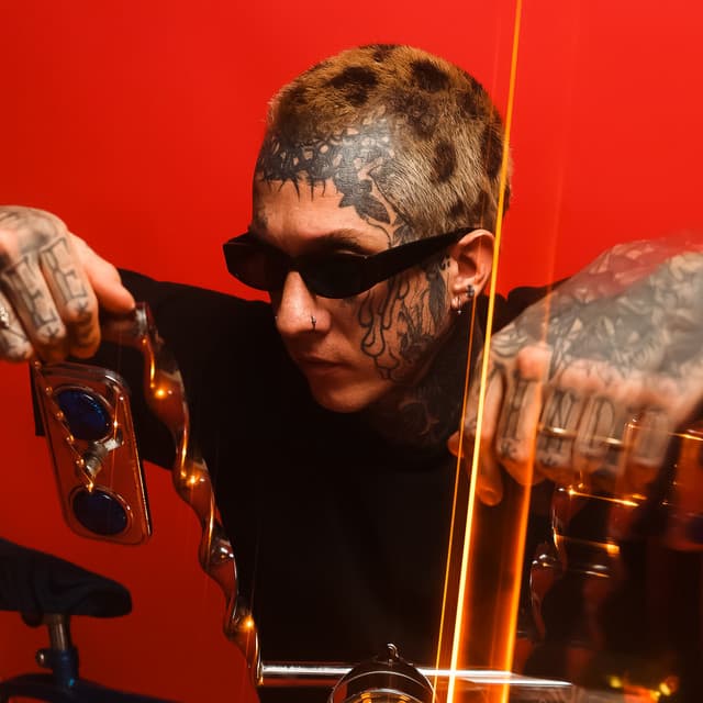 Gvllow's artist profile image