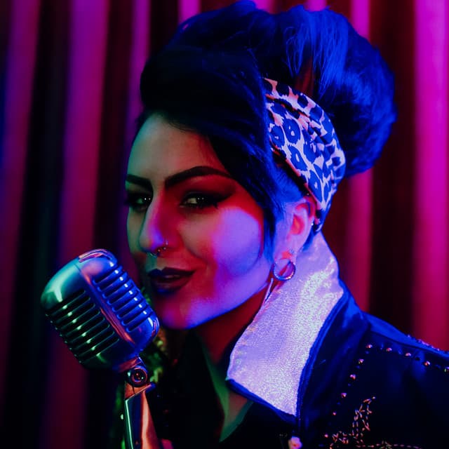 Bonnie & the Mere Mortals artist profile image