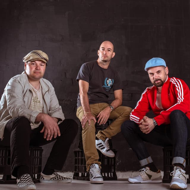 Cookin' On 3 Burners artist profile image