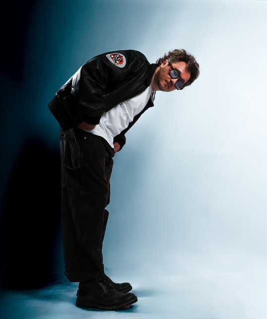 Très Mortimer's artist profile image