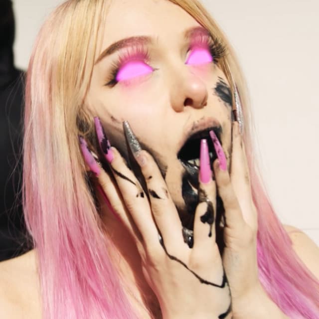 xoxomyah artist profile image