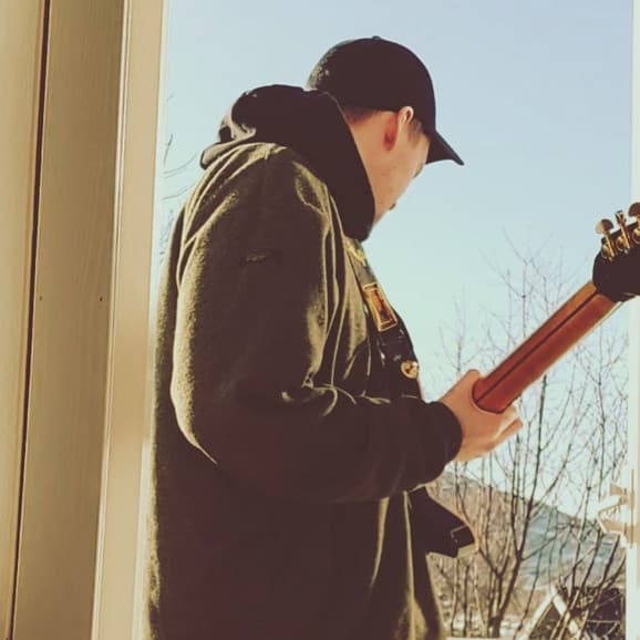 fnonose artist profile image
