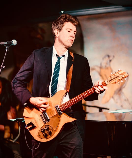 Hamilton Leithauser's artist profile image