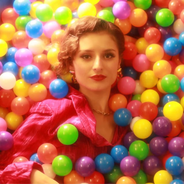Tessa King artist profile image