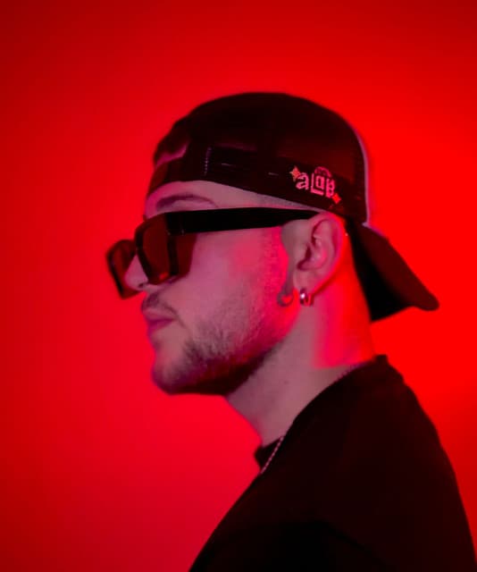 Techno Mike artist profile image