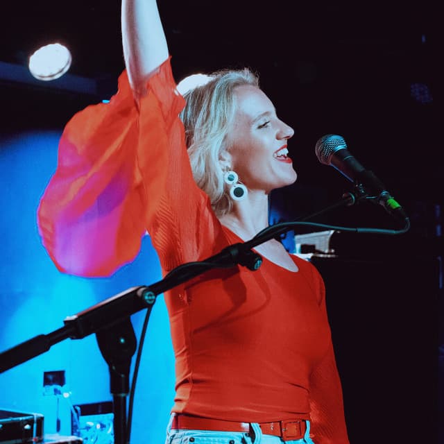 Phoebe Katis artist profile image