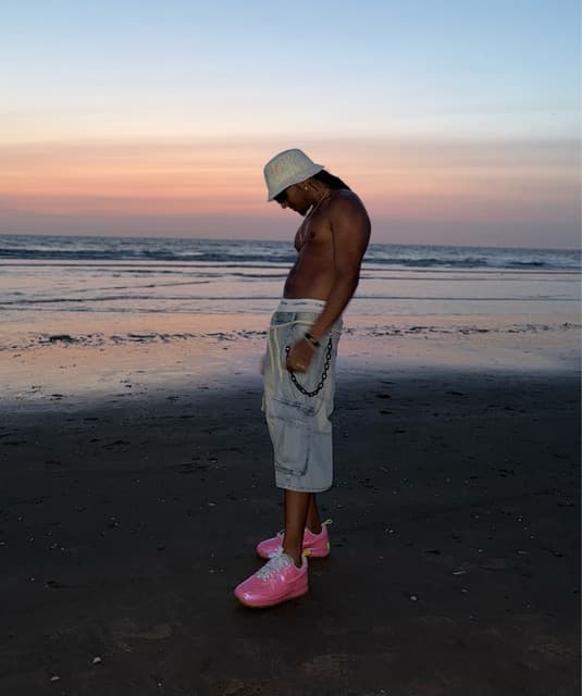 KILATE TESLA artist profile image