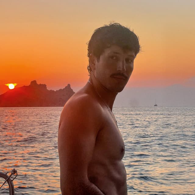 Sebastian Yatra's artist profile image