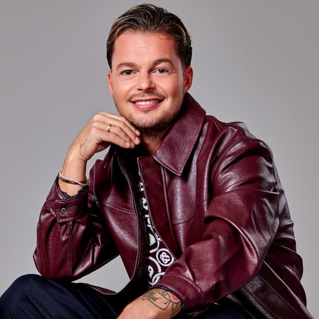 Robert van Hemert artist profile image