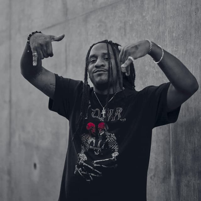 Vee tha Rula artist profile image