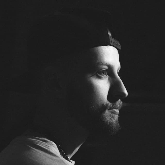 Cyrus artist profile image