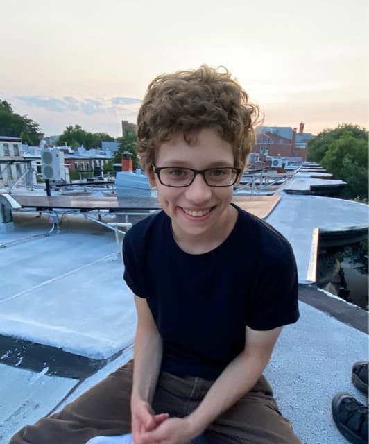 Chris Olsen's artist profile image