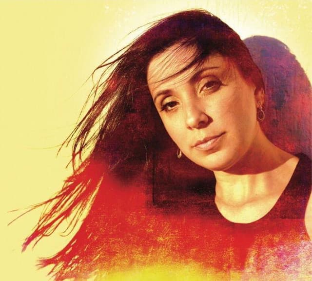 Sabrina Malheiros artist profile image