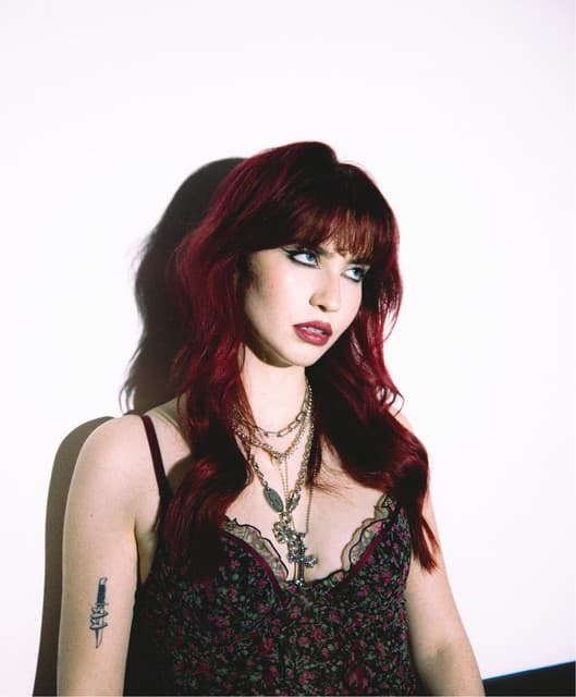 Abby Roberts's artist profile image