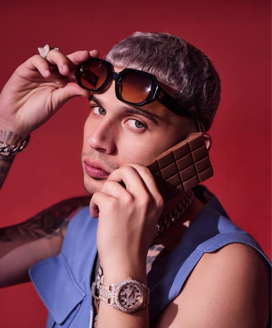Dei V's artist profile image
