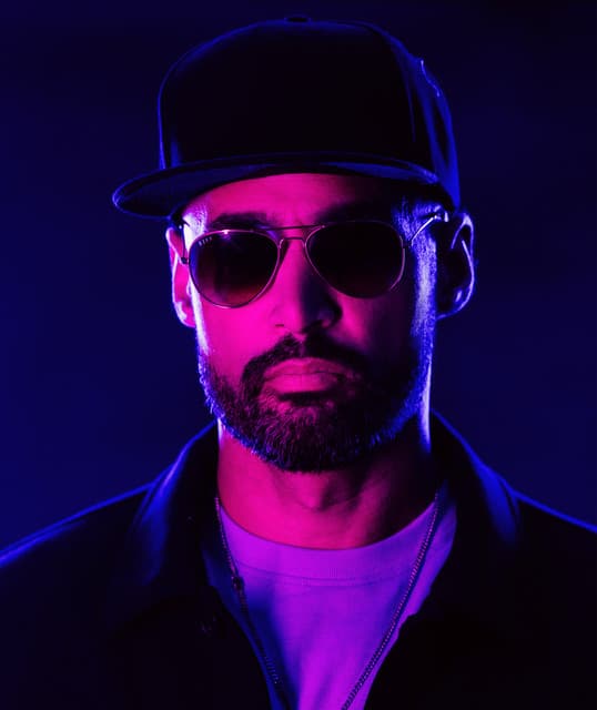 OFFAIAH artist profile