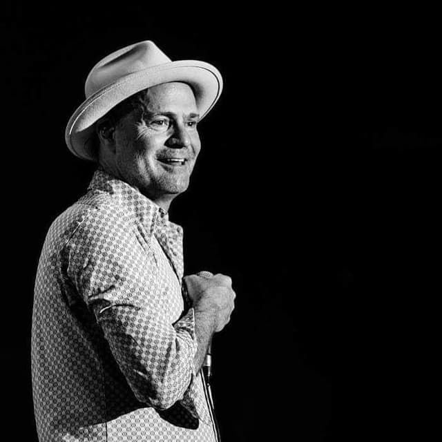 Gord Downie artist profile image