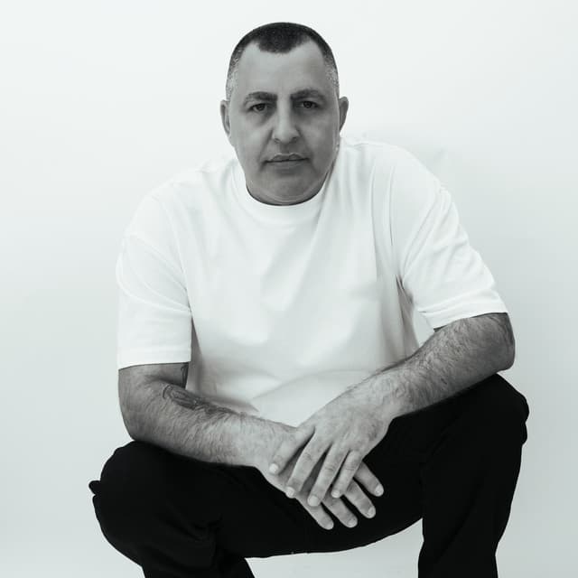 Ruben Karapetyan's artist profile image