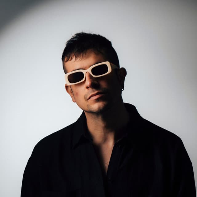 Yamil artist profile image
