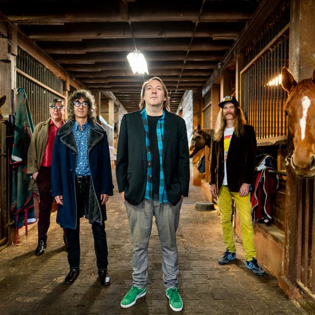 Elf Power artist profile image