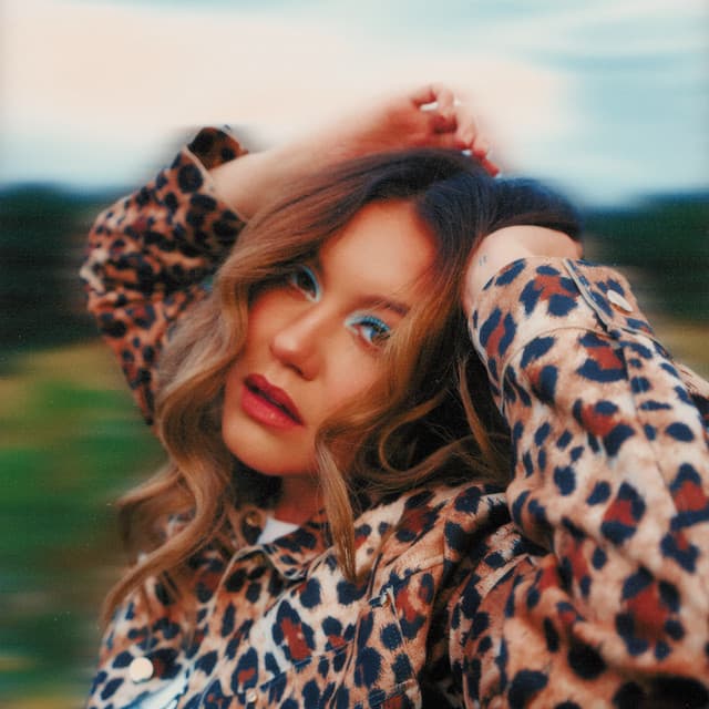 DYLYN artist profile image