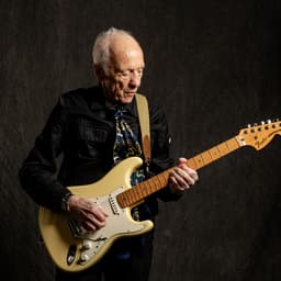 Robin Trower's artist profile image