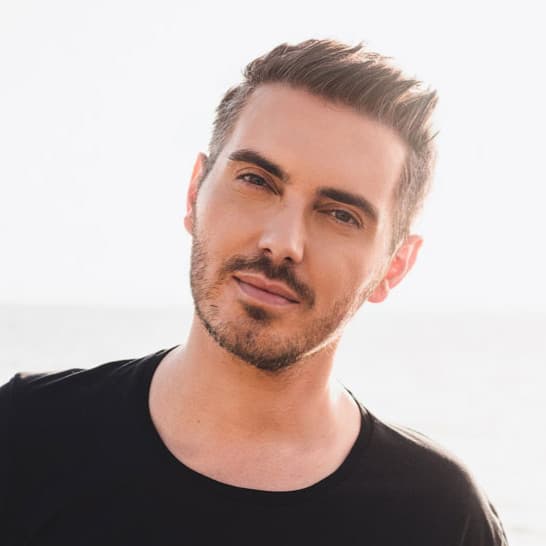 Michalis Hatzigiannis artist profile image