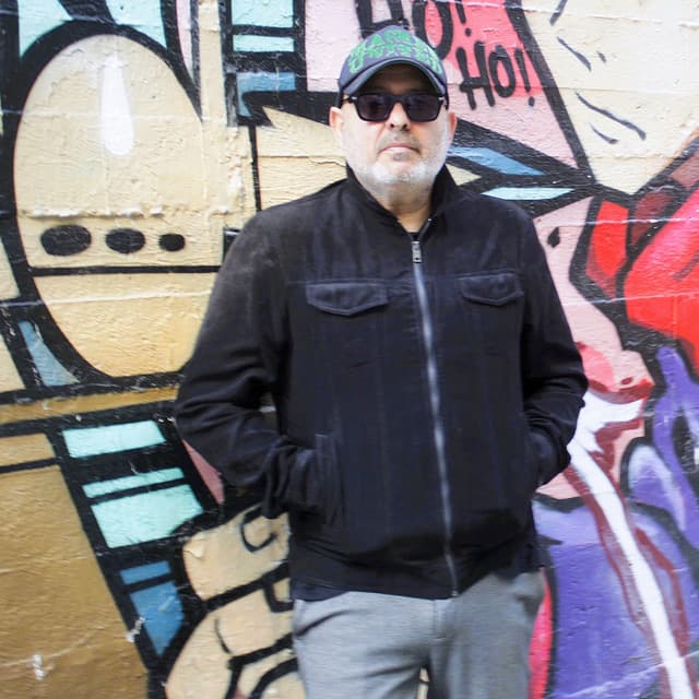 Laroz artist profile image