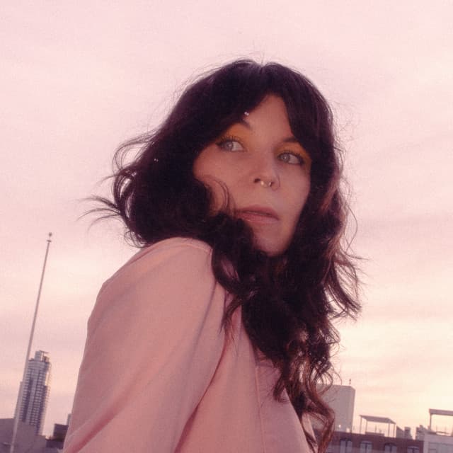 Yvonne Ambrée artist profile image