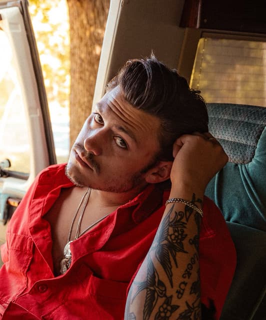 Logan Crosby's artist profile image