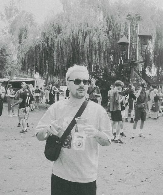 Janis Zielinski artist profile image