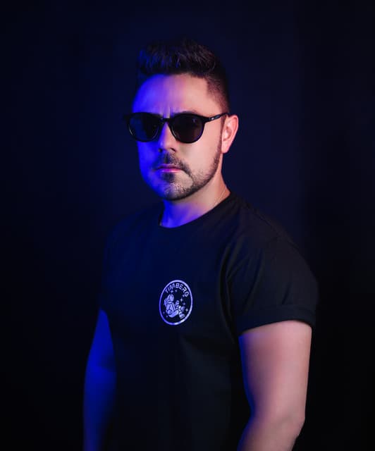 Ennzo Dias artist profile image