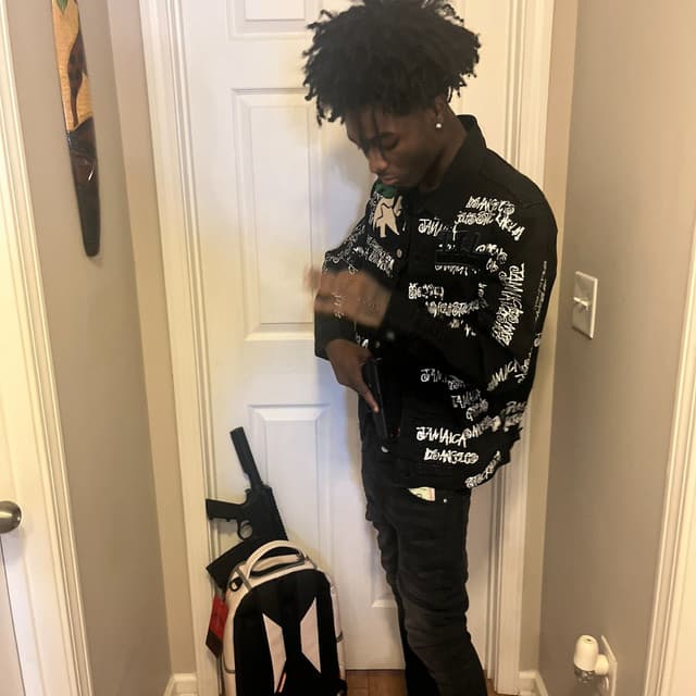 Prada Archive artist profile image