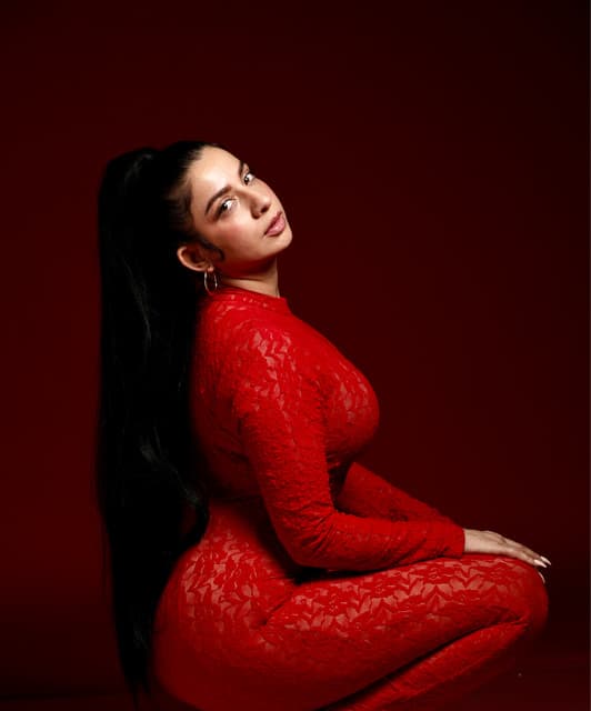 Jasmine Sandlas artist profile image