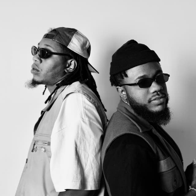 YOÙN artist profile image