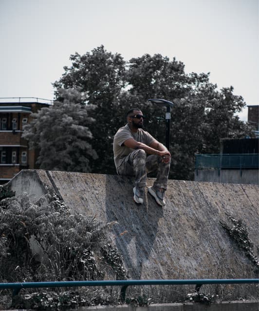 STEVIE. artist profile image