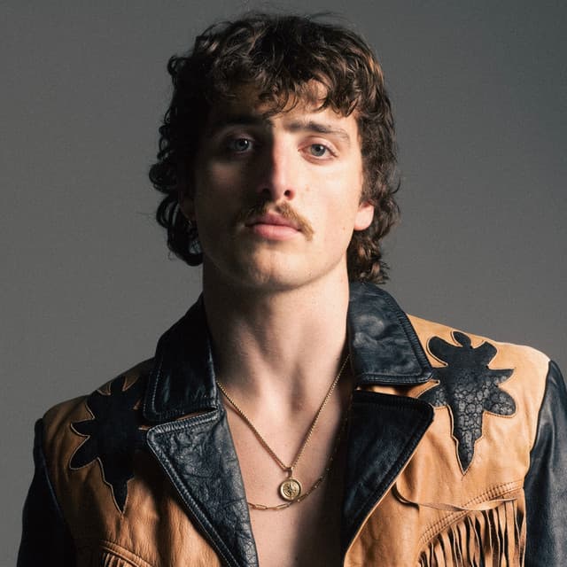 Benson Boone's artist profile image