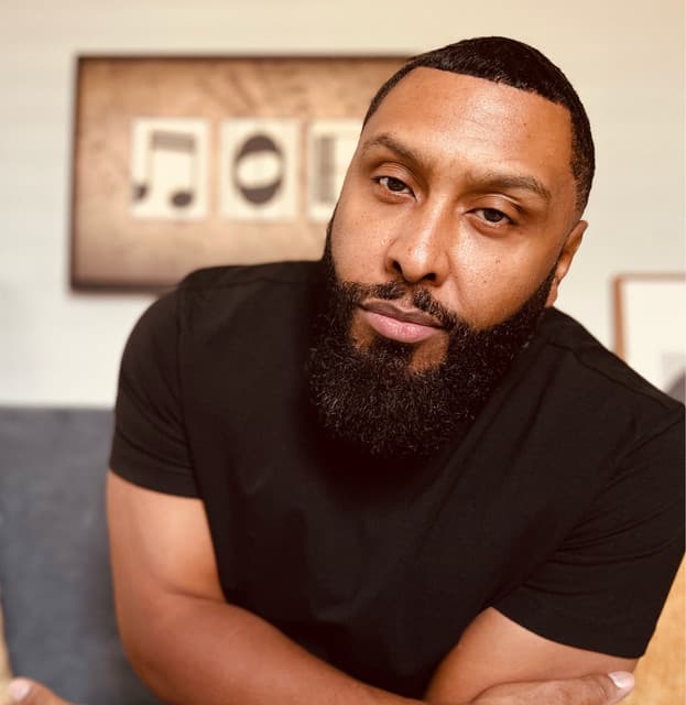 Noel Gourdin artist profile image