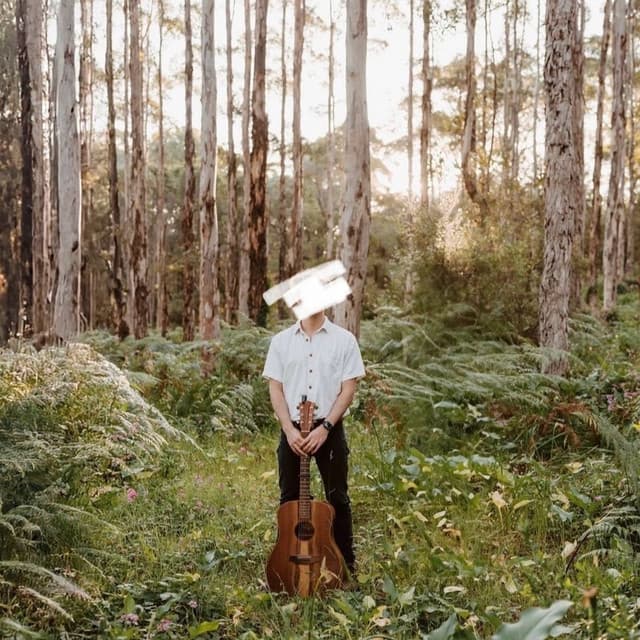 Tom River artist profile image