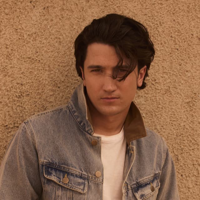 Drake Milligan's artist profile image