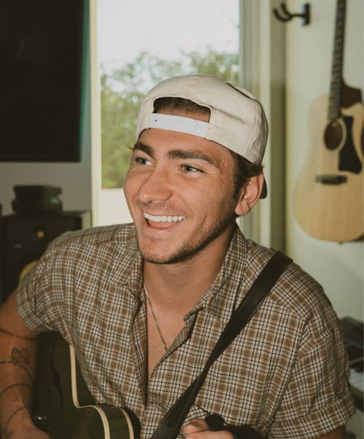 Michael Sanzone artist profile image
