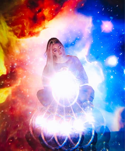 Steller artist profile