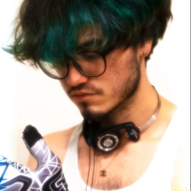 Heartgaze artist profile image