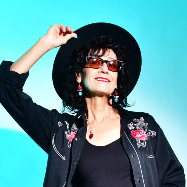 Rosie Flores artist profile image