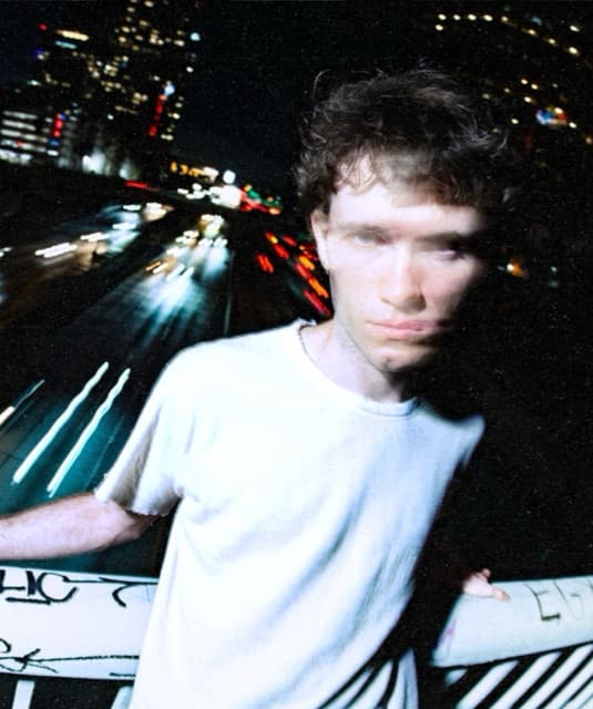 rouri404 artist profile image