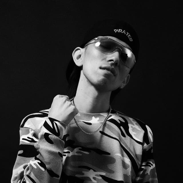 RAU DEF artist profile image